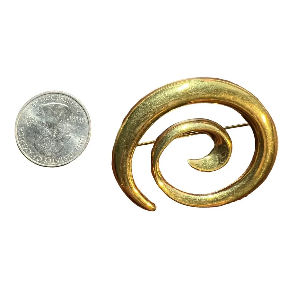 Napier Brooch Swirl‎ Circle Goldtone Vintage Swirl Pin